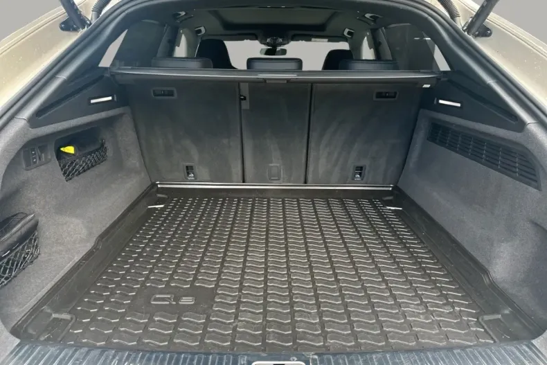 Audi RSQ8 din 2023 cu 17.490 km - oferta AUD154839 - foto 32