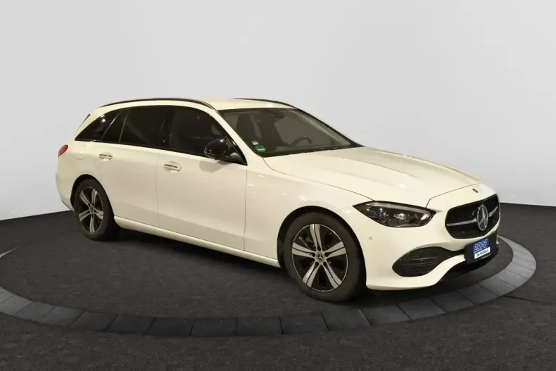 Mercedes-Benz C 300 din 2022 cu 58.600 km - oferta MER154844 - foto 7