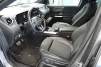 Mercedes-Benz GLA 250 din 2022 cu 28.689 km - oferta MER154845 - foto 3