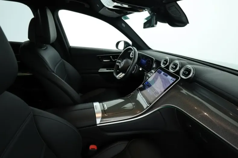 Mercedes-Benz GLC 220 din 2023 cu 86.318 km - oferta MER154846 - foto 17