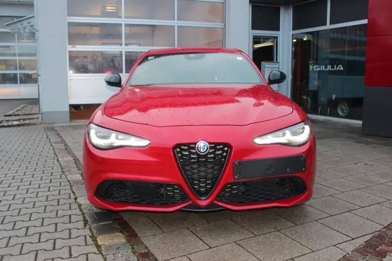 Alfa Romeo Giulia din 2023 cu 25.800 km - oferta ALF154848 - foto 2