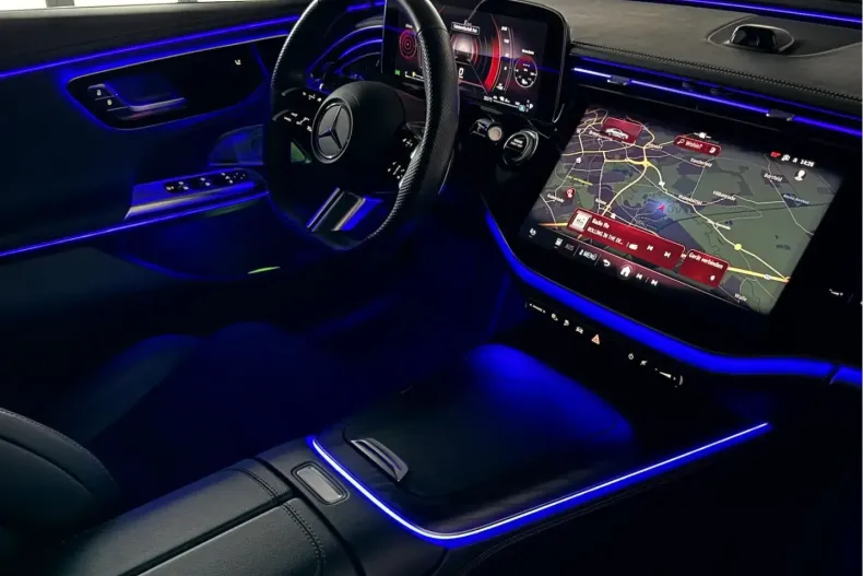 Mercedes-Benz E 300 din 2024 cu 15.400 km - oferta MER154849 - foto 11