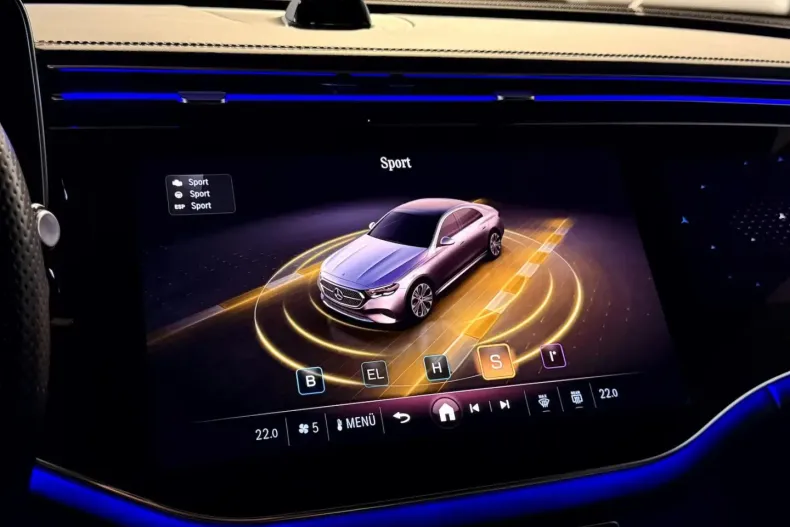 Mercedes-Benz E 300 din 2024 cu 15.400 km - oferta MER154849 - foto 16