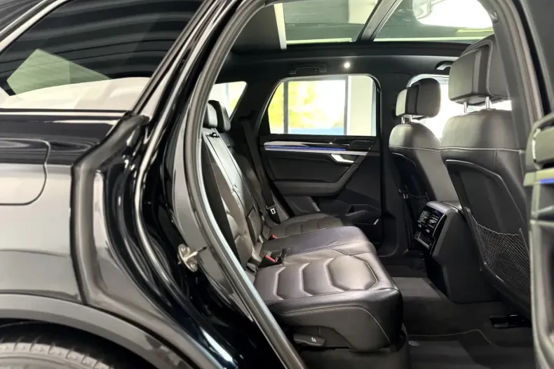 Volkswagen Touareg din 2022 cu 55.139 km - oferta VOL154851 - foto 7