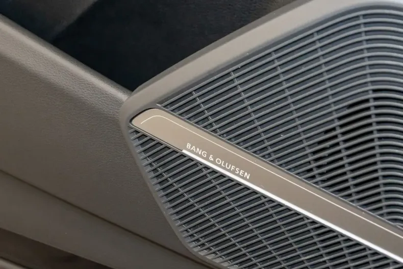 Audi Q5 din 2022 cu 13.750 km - oferta AUD154855 - foto 21