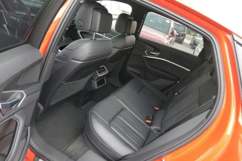 Audi e-tron din 2022 cu 35.679 km - oferta AUD154856 - foto 8