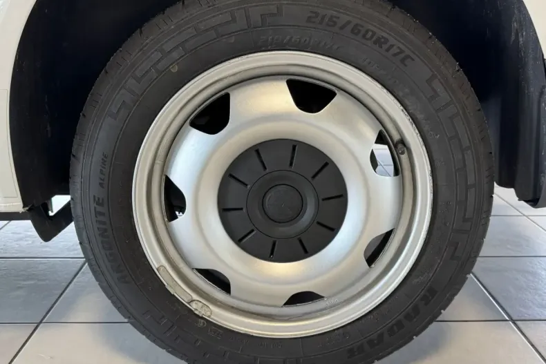 Volkswagen T6 Kombi din 2021 cu 86.319 km - oferta VOL154859 - foto 15