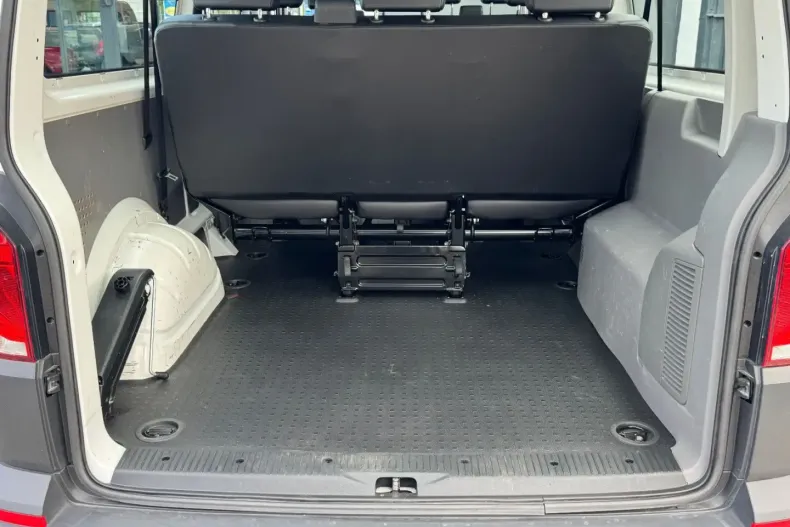 Volkswagen T6 Kombi din 2021 cu 86.319 km - oferta VOL154859 - foto 19