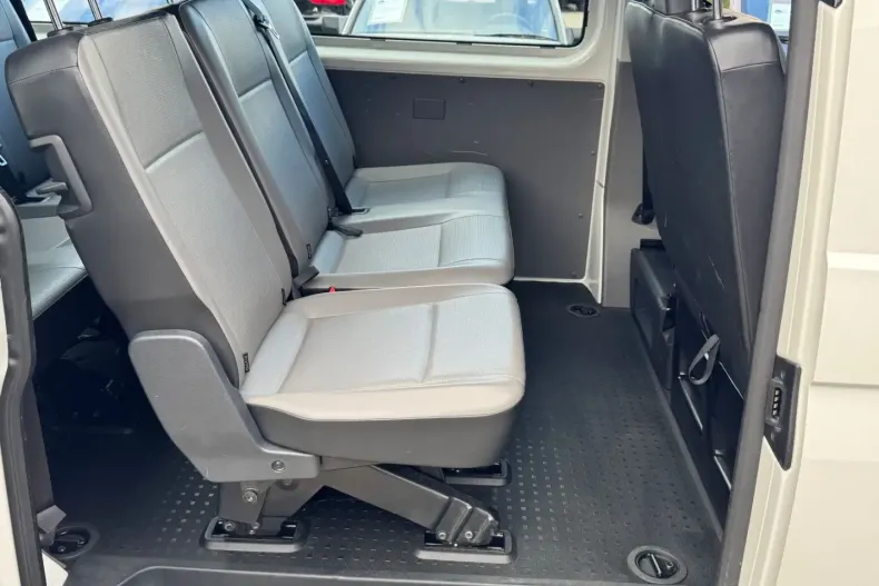 Volkswagen T6 Kombi din 2021 cu 86.319 km - oferta VOL154859 - foto 20