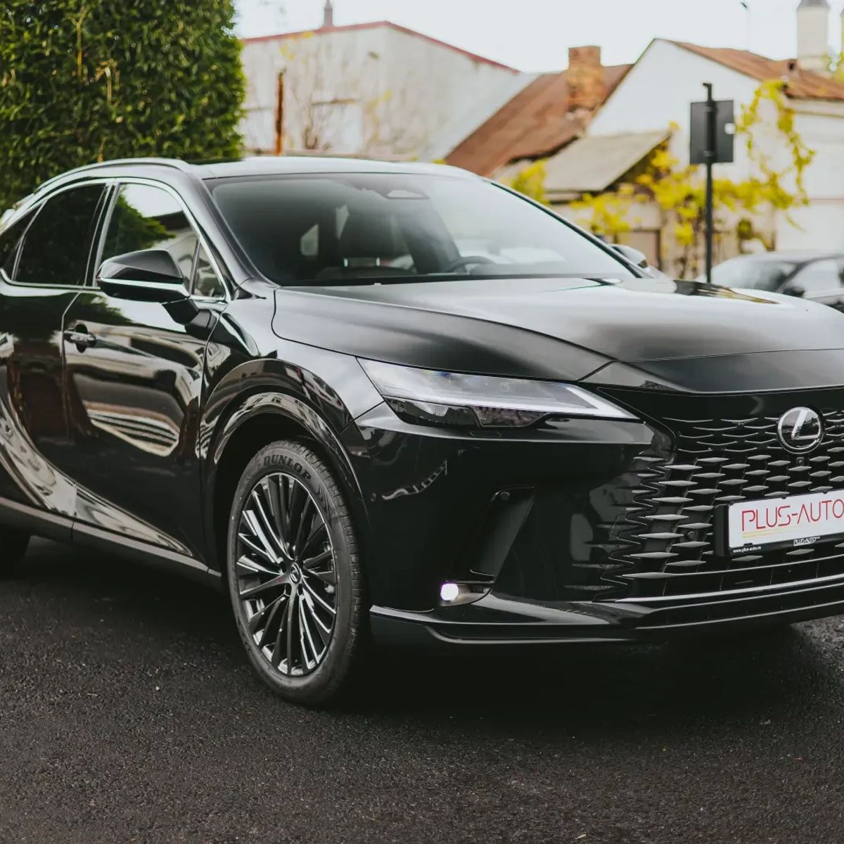 Lexus RX 450 2025 - 10 km - 81.900 EUR - LeasingSH.ro