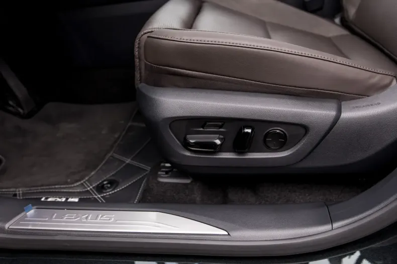 Lexus RX 450 din 2025 cu 10 km - oferta LEX154862 - foto 22