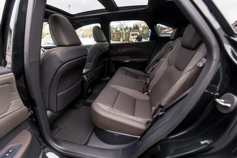 Lexus RX 450 din 2025 cu 10 km - oferta LEX154862 - foto 35