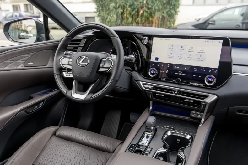 Lexus RX 450 din 2025 cu 10 km - oferta LEX154862 - foto 39