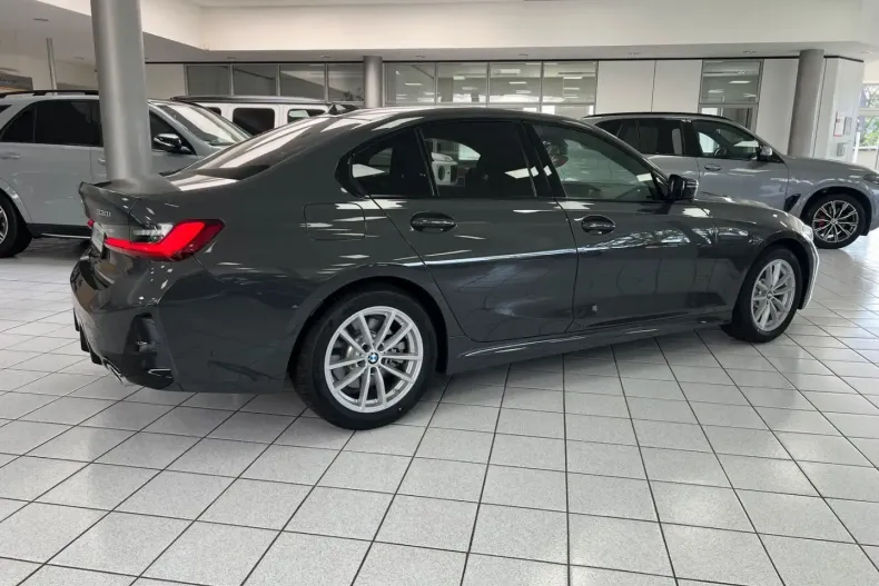 BMW 330 din 2024 cu 1.650 km - oferta BMW154866 - foto 5