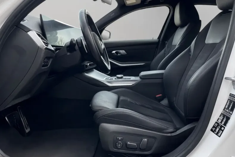 BMW 330 din 2024 cu 15.000 km - oferta BMW154868 - foto 9