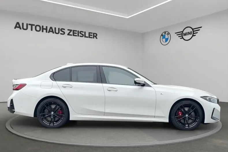 BMW 330 din 2024 cu 21.650 km - oferta BMW154870 - foto 3