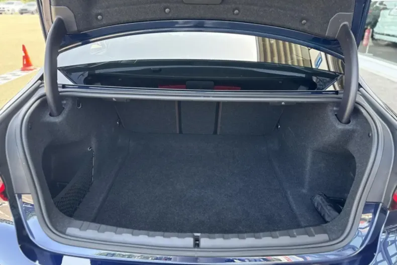 BMW 330 din 2024 cu 28.712 km - oferta BMW154871 - foto 17