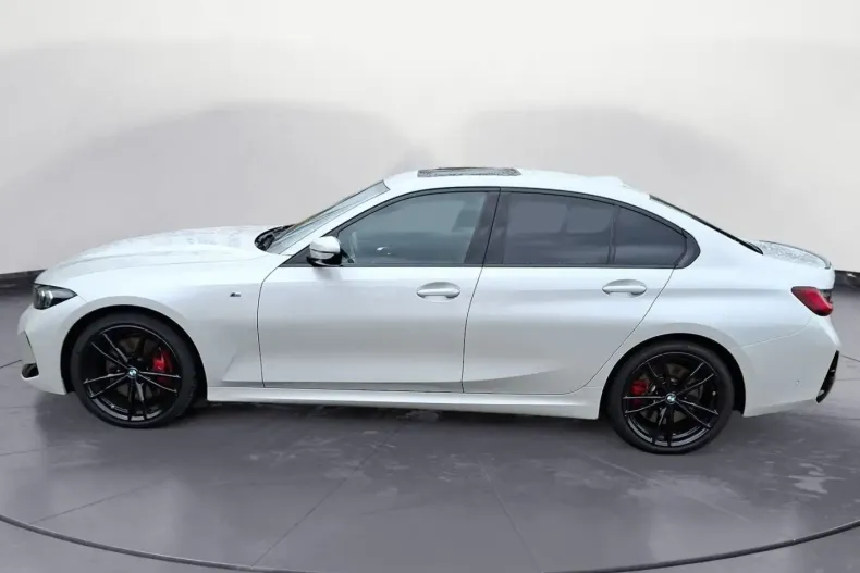 BMW 330 din 2024 cu 6.502 km - oferta BMW154873 - foto 2