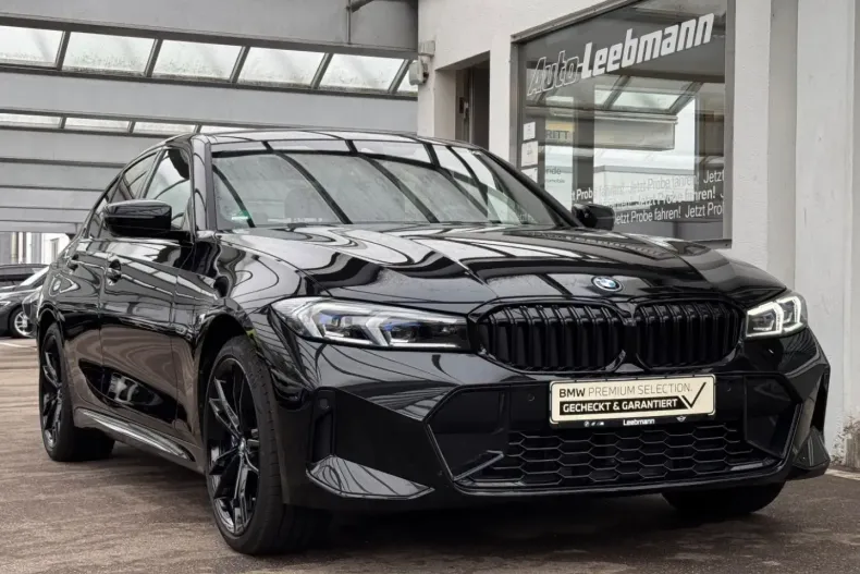 BMW 330 din 2022 cu 33.968 km - oferta BMW154875 - foto 1