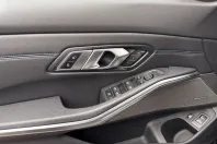 BMW 330 din 2022 cu 33.968 km - oferta BMW154875 - foto 10