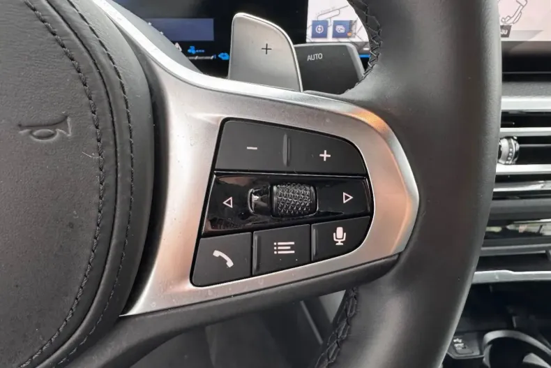 BMW 330 din 2022 cu 33.968 km - oferta BMW154875 - foto 13