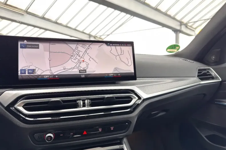 BMW 330 din 2022 cu 33.968 km - oferta BMW154875 - foto 14