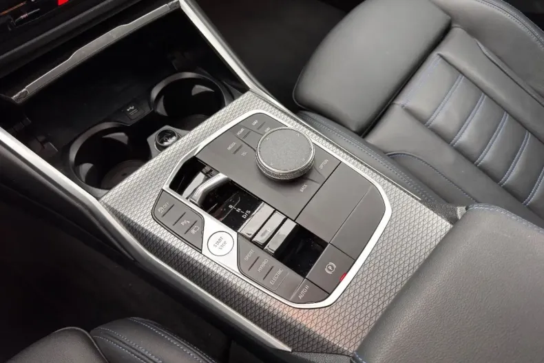 BMW 330 din 2022 cu 33.968 km - oferta BMW154875 - foto 15