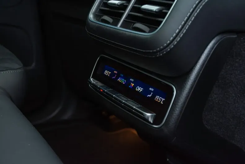 Mercedes-Benz GLS 63 din 2023 cu 24.216 km - oferta MER154879 - foto 24