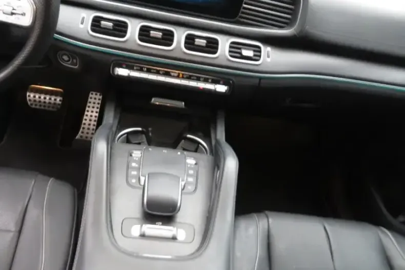 Mercedes-Benz GLS 580 din 2023 cu 40.500 km - oferta MER154880 - foto 12