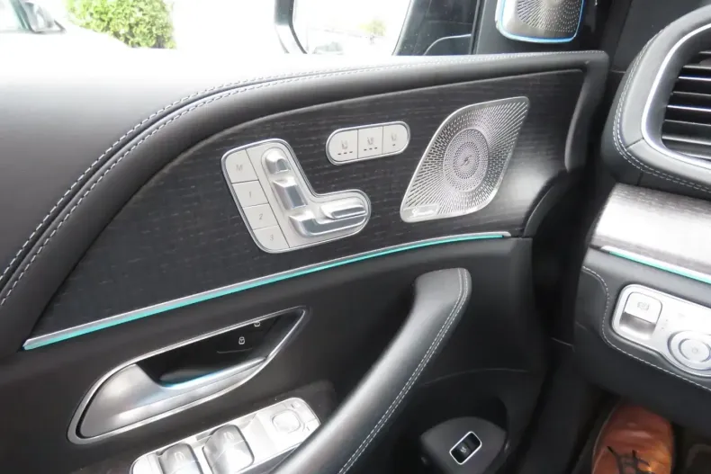 Mercedes-Benz GLS 580 din 2023 cu 40.500 km - oferta MER154880 - foto 24