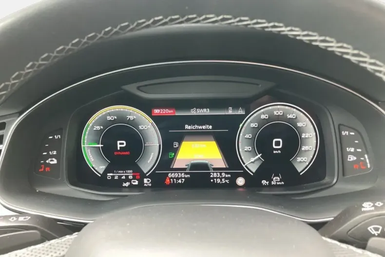 Audi Q8 din 2021 cu 67.100 km - oferta AUD154882 - foto 8