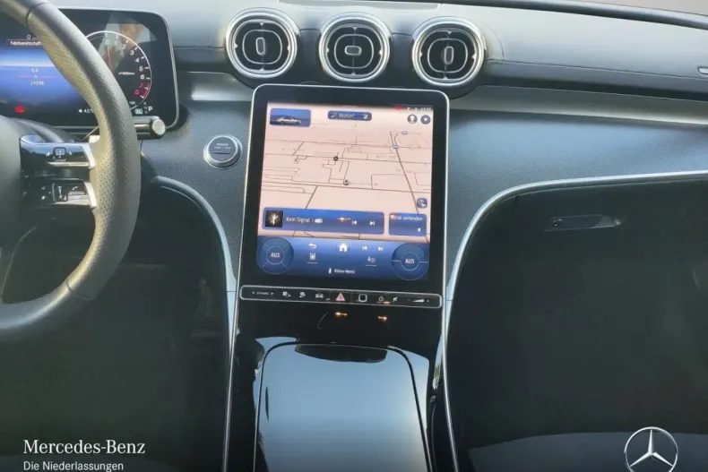 Mercedes-Benz C 300 din 2024 cu 19.298 km - oferta MER154886 - foto 12