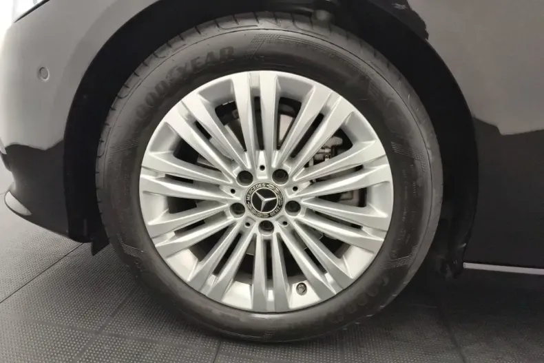 Mercedes-Benz C 200 din 2024 cu 32.151 km - oferta MER154887 - foto 9