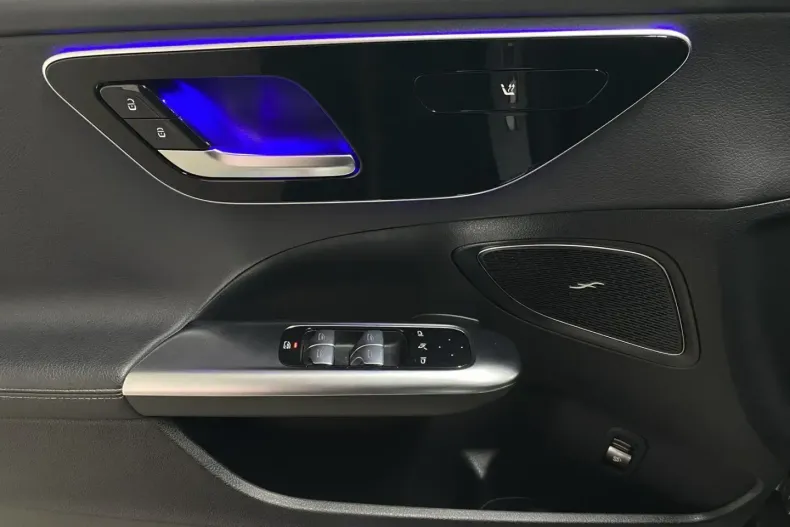 Mercedes-Benz C 180 din 2024 cu 25.672 km - oferta MER154889 - foto 10