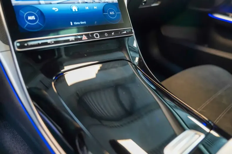 Mercedes-Benz C 200 din 2024 cu 21.742 km - oferta MER154890 - foto 24