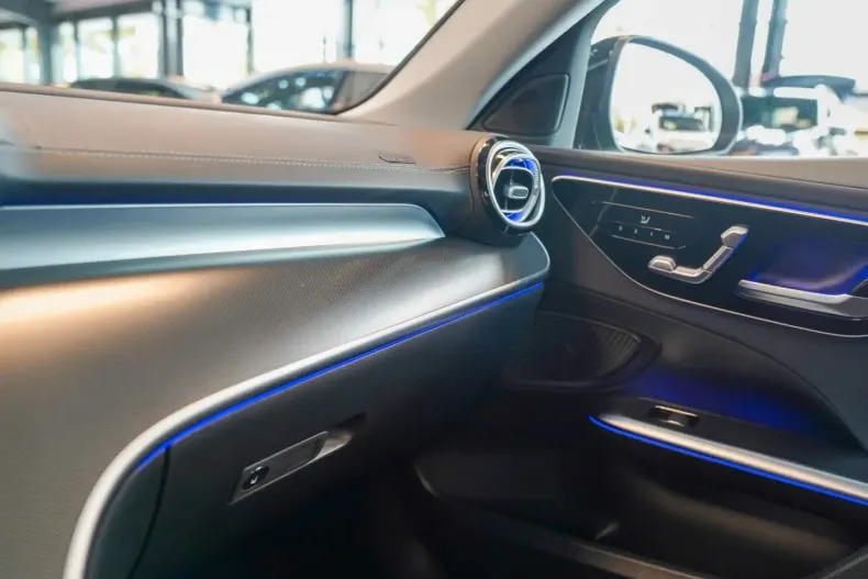 Mercedes-Benz C 200 din 2024 cu 21.742 km - oferta MER154890 - foto 25