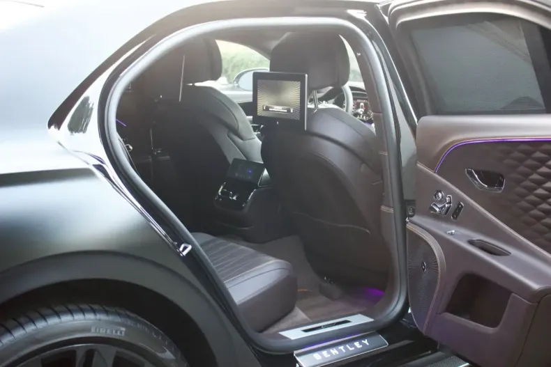 Bentley Flying Spur din 2023 cu 75.900 km - oferta BEN154895 - foto 6