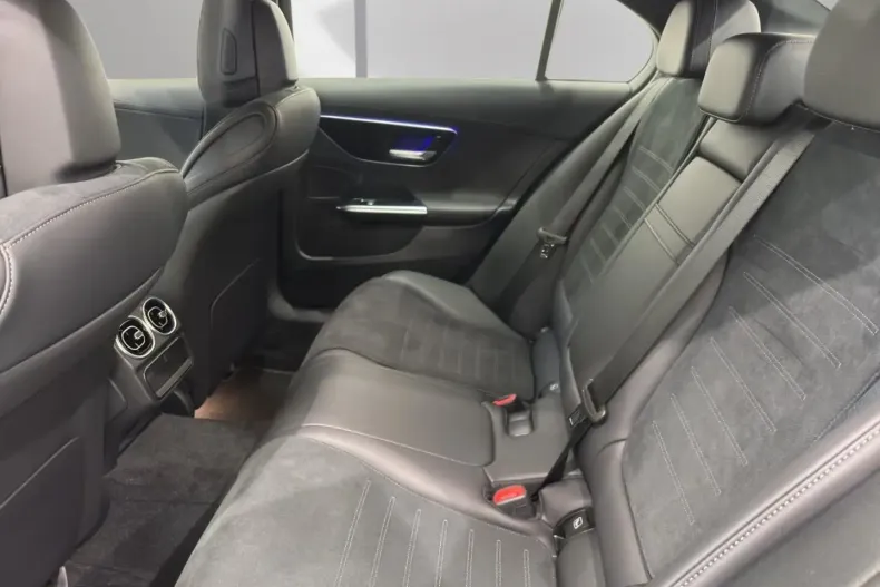 Mercedes-Benz C 220 din 2024 cu 14.900 km - oferta MER154897 - foto 6