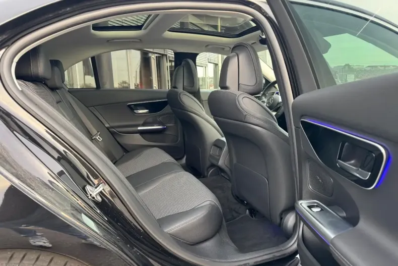 Mercedes-Benz C 220 din 2023 cu 11.100 km - oferta MER154898 - foto 6