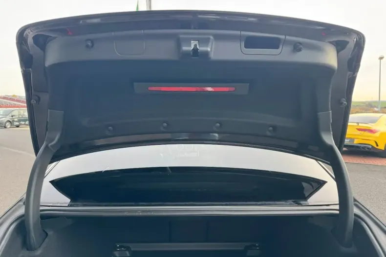 Mercedes-Benz C 220 din 2023 cu 11.100 km - oferta MER154898 - foto 8