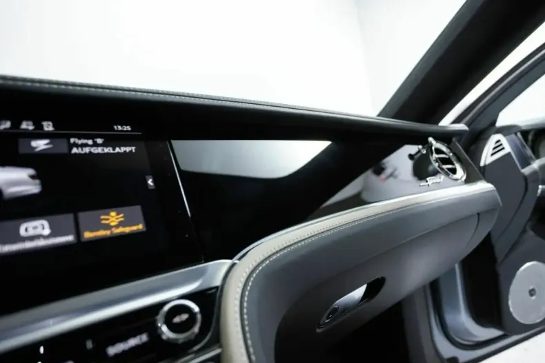 Bentley Flying Spur din 2023 cu 17.840 km - oferta BEN154899 - foto 25