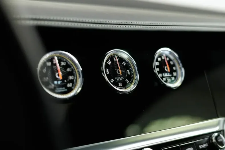 Bentley Flying Spur din 2023 cu 17.840 km - oferta BEN154899 - foto 26