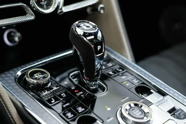 Bentley Flying Spur din 2023 cu 17.840 km - oferta BEN154899 - foto 32