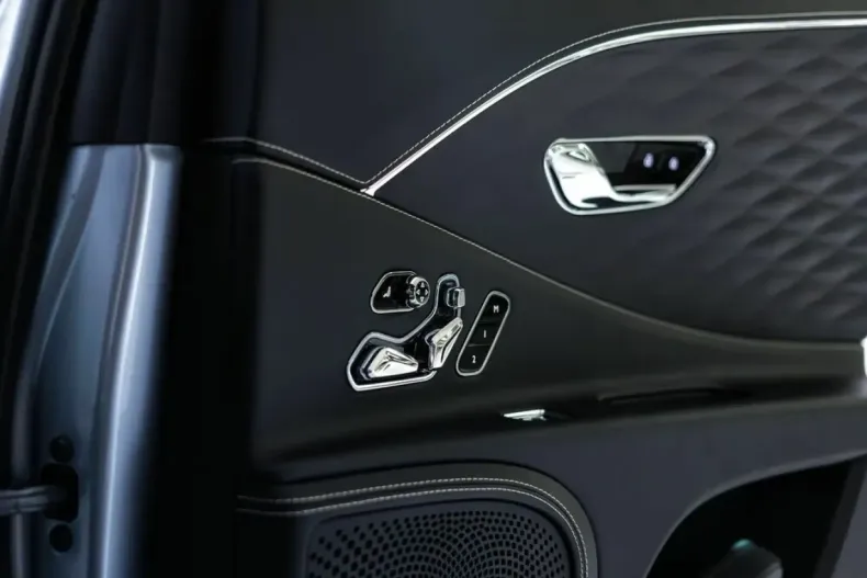 Bentley Flying Spur din 2023 cu 17.840 km - oferta BEN154899 - foto 43