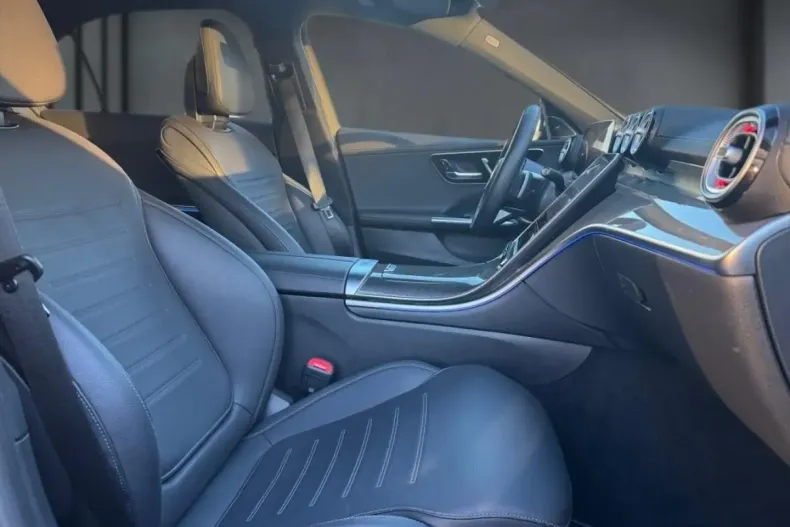 Mercedes-Benz C 300 din 2024 cu 32.600 km - oferta MER154902 - foto 5