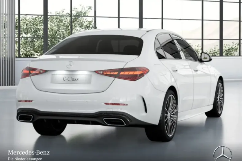 Mercedes-Benz C 300 din 2024 cu 24.165 km - oferta MER154904 - foto 3