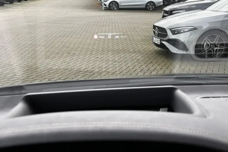 Mercedes-Benz EQS din 2024 cu 19.999 km - oferta MER154910 - foto 14