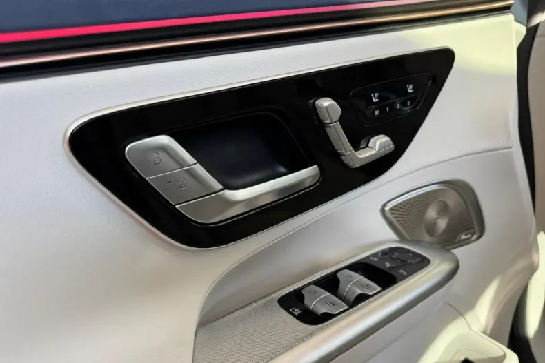 Mercedes-Benz EQE din 2023 cu 47.000 km - oferta MER154913 - foto 8