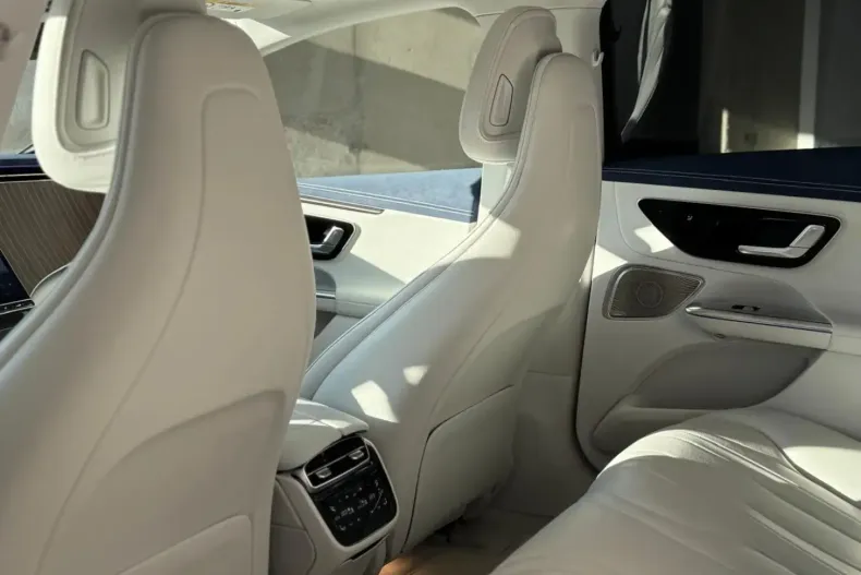 Mercedes-Benz EQE din 2023 cu 47.000 km - oferta MER154913 - foto 10