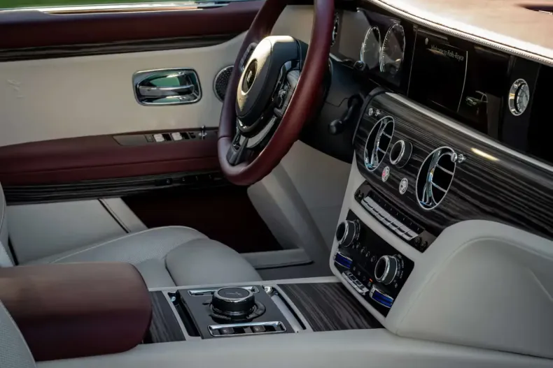 Rolls-Royce Ghost din 2023 cu 15.535 km - oferta ROL154915 - foto 6